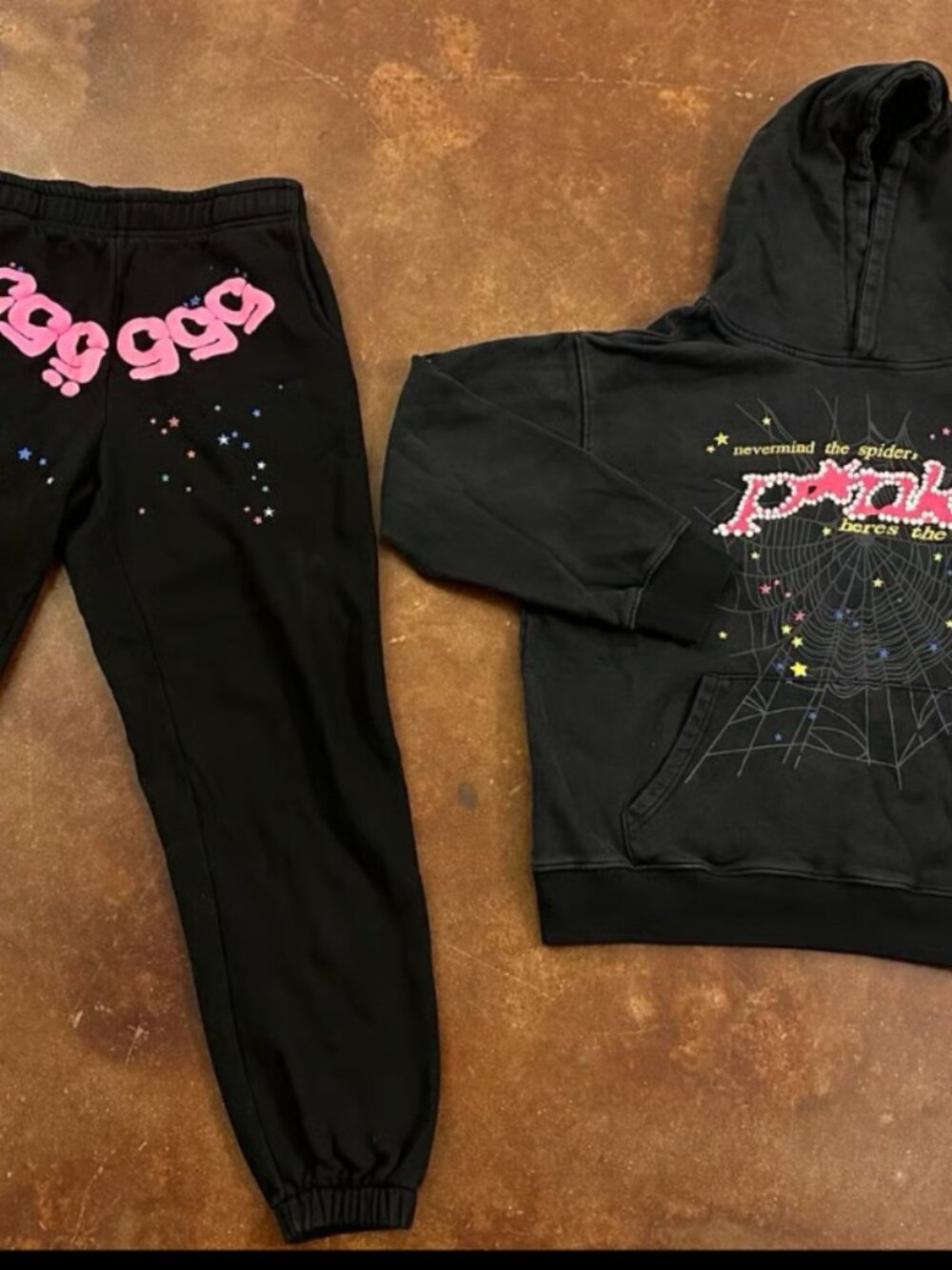 Sp5der "P*NK" Hoodie and Sp5der "Angel Number" sweatpants Size Large